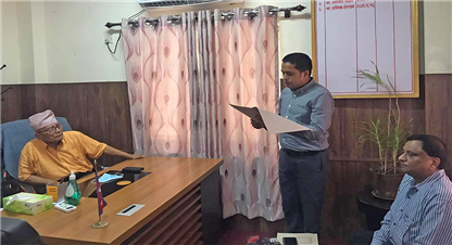 लुम्बिनीमा बहुमतको सरकार बनाउन ४१ सांसदको हस्ताक्षरसहित प्रदेश प्रमुखलाई पत्र 