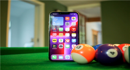 आइफोन-१३ को स्क्रिन परिवर्तन सहज बनाउदै एप्पल !